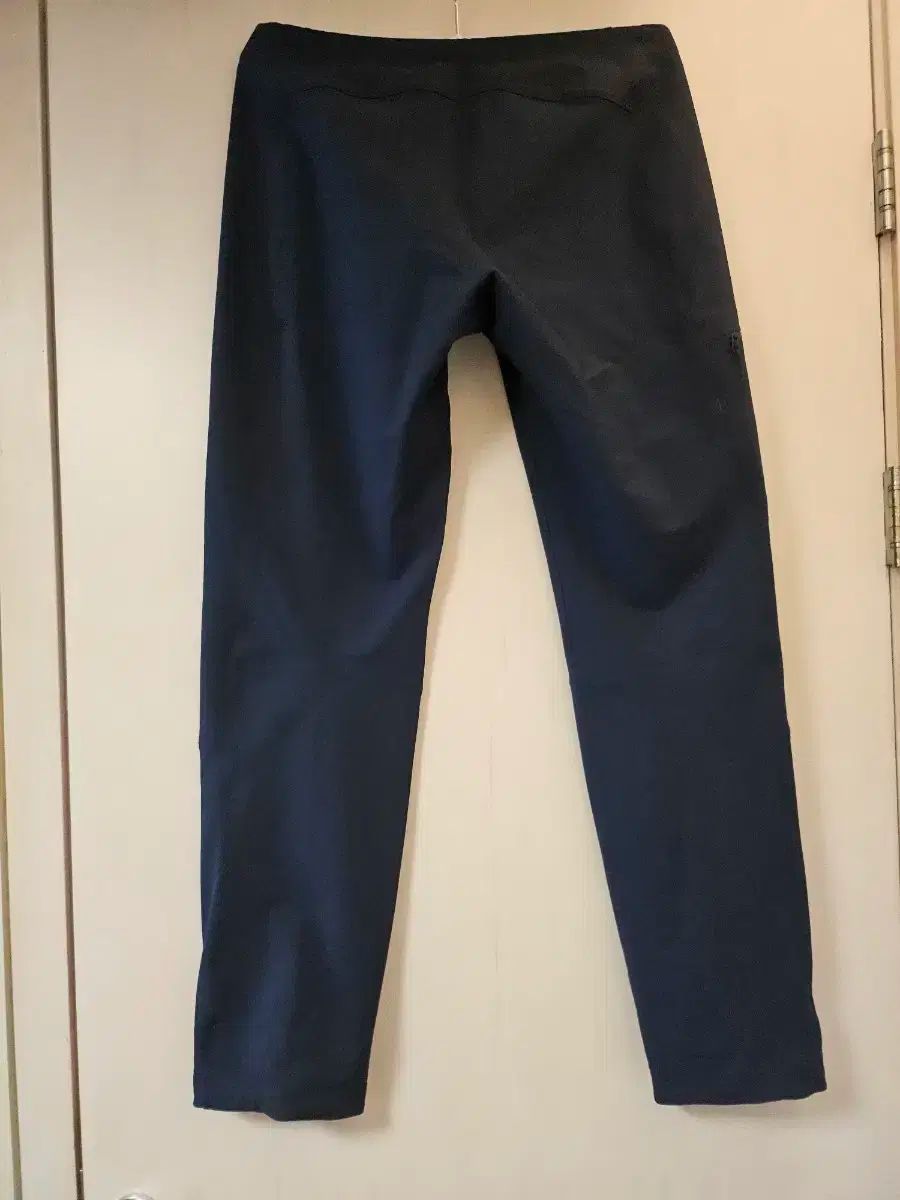 超安値登場！ 36 ARC TERYX アークテリクス GAMMA ガンマ AR ブラック パンツ ご安心ください！