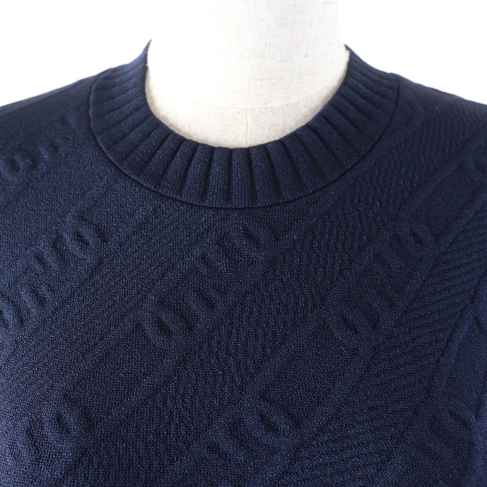 未使用品☆FENDI フェンディ 2022年製 FZX831 FFロゴ クルー