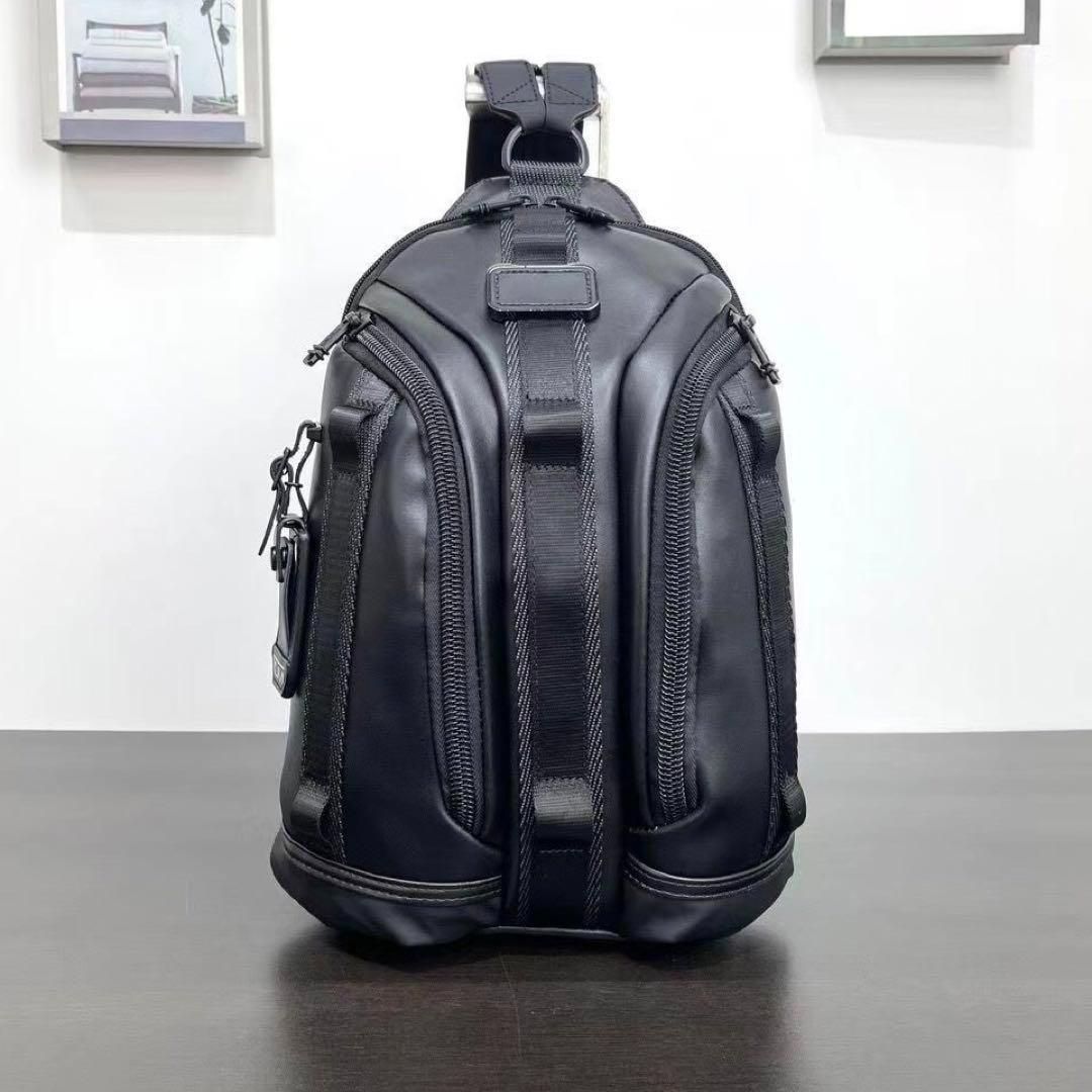 TUMI「ナイト」スリング ブラック レザー仕様 TUMI トゥミ ナイト スリング ボディバッグ ブラック レザー