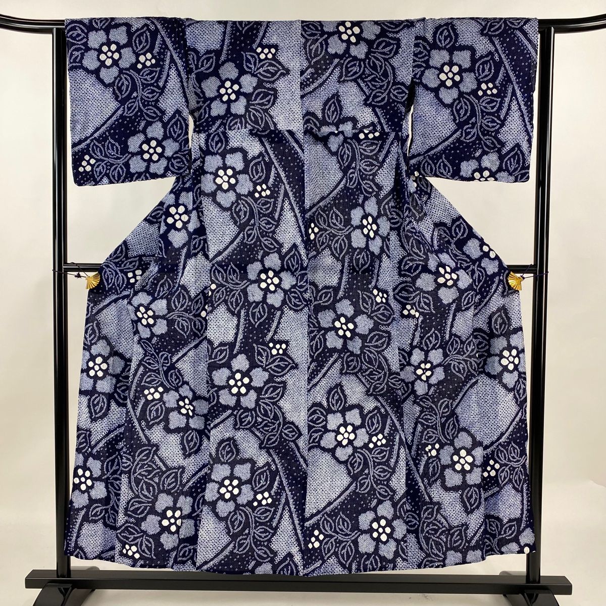 浴衣 身丈156cm 裄丈63cm S 絞り浴衣 草花 藍色 綿 名品