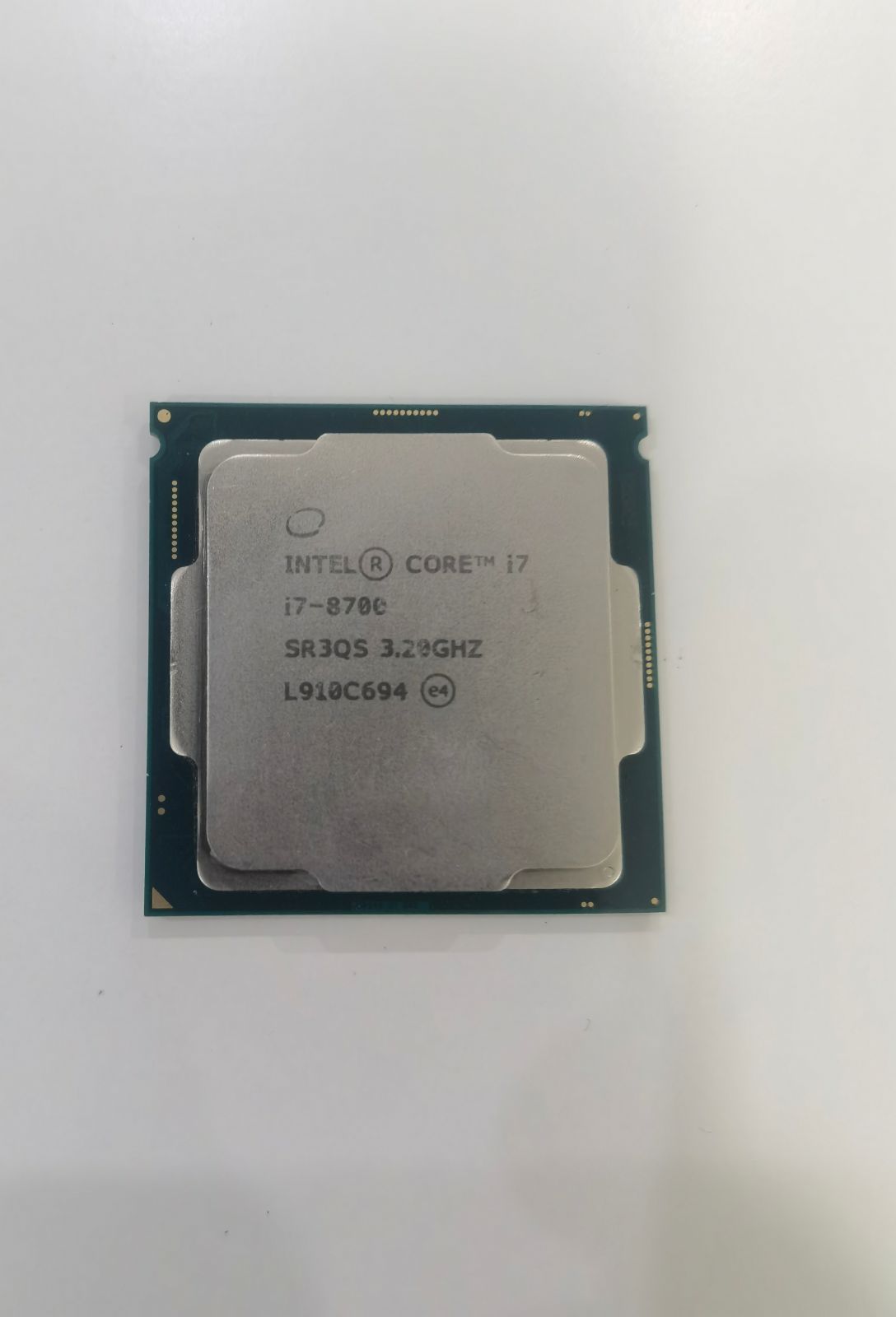 【Intel】【Core i7-8700】 LGAソケット　CPU　インテル