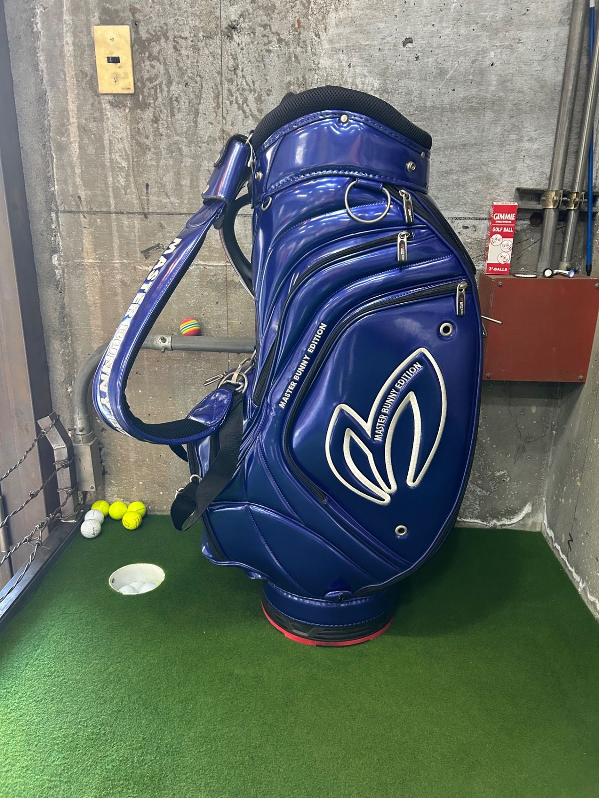 新品 オノフ ゴルフ ボストンバッグ シューズ収納ポケット付き 白/青 新品 オノフ ゴルフ ボストンバッグ シューズ収納ポケット付き 白/青