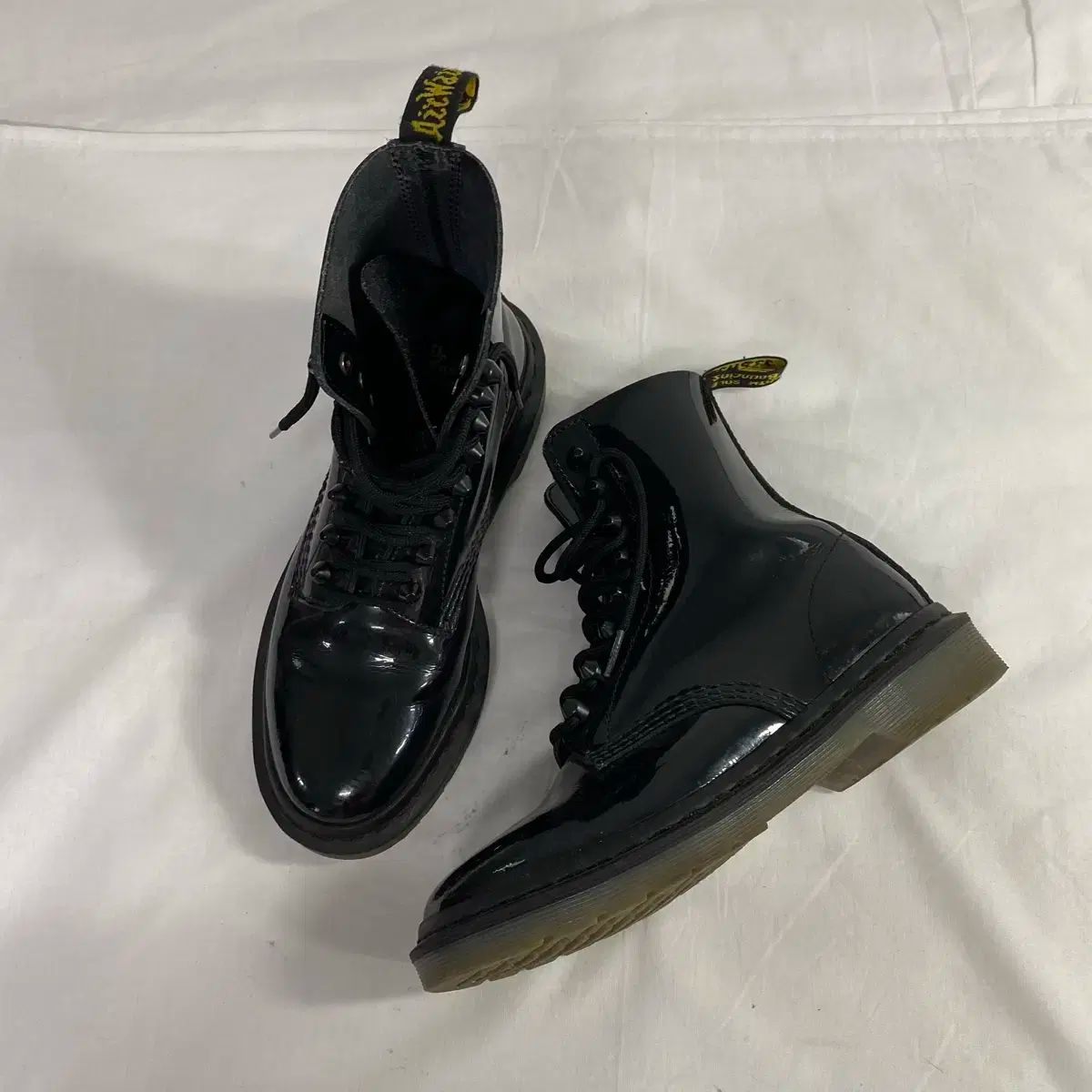 Dr.Martens HOLLY 厚底 UK4 エナメル リボン Dr.Martens HOLLY サテンリボン ドレスシューズ エナメル UK5