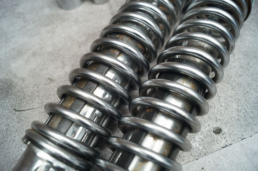 ハーレー スポーツスター 純正リアサス 全長365mm 取り付けピッチ