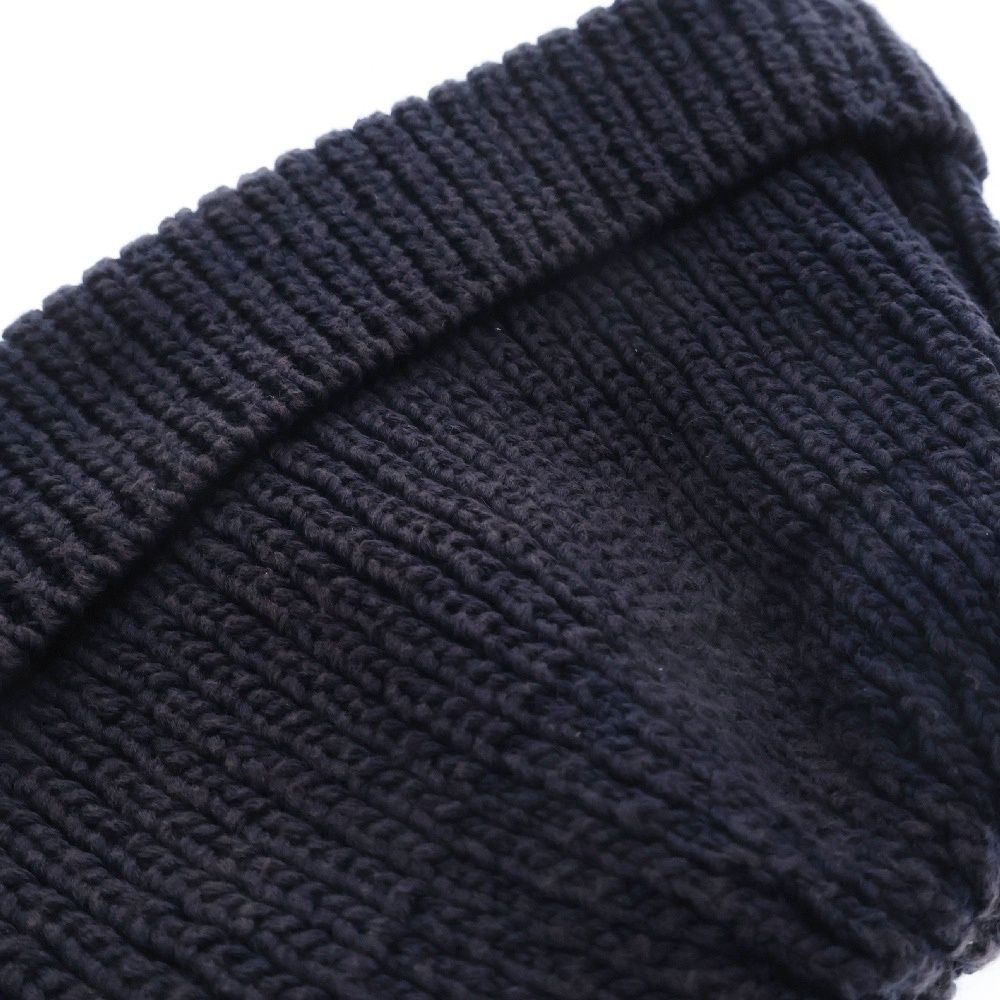 PRADA (プラダ) トライアングル ロゴプレート ビーニー ニット