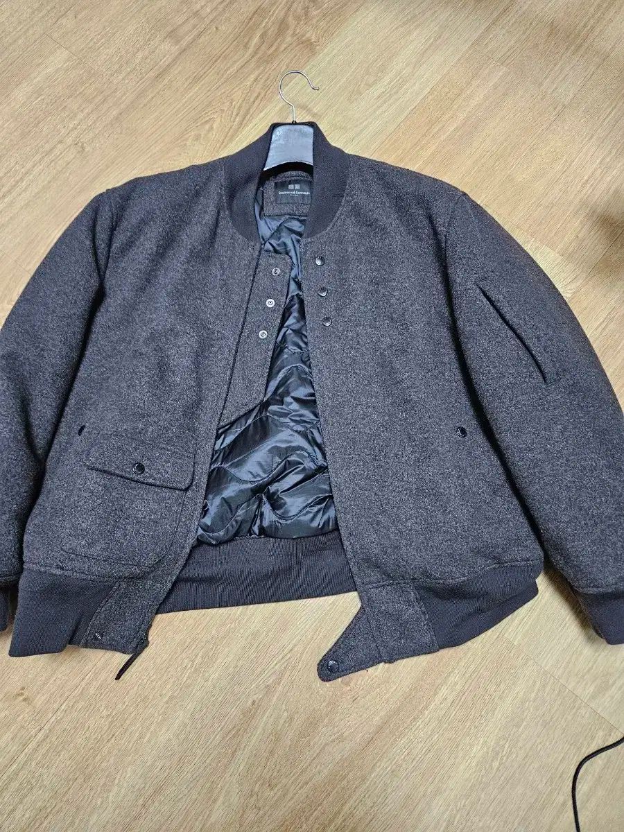 UNIQLO(ユニクロ) ENGNIEERED GARMENTS(エンジニアドガーメンツ) エンガ コラボ パフテック ショート ブルゾン xl チャコールグレー