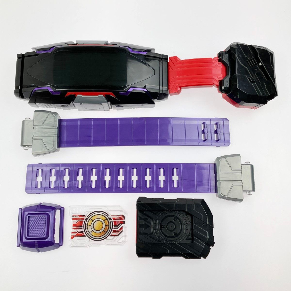 仮面ライダーギーツ 変身ベルト 変身アイテム 変身ベルト DXデザイアドライバー｜仮面ライダーおもちゃウェブ