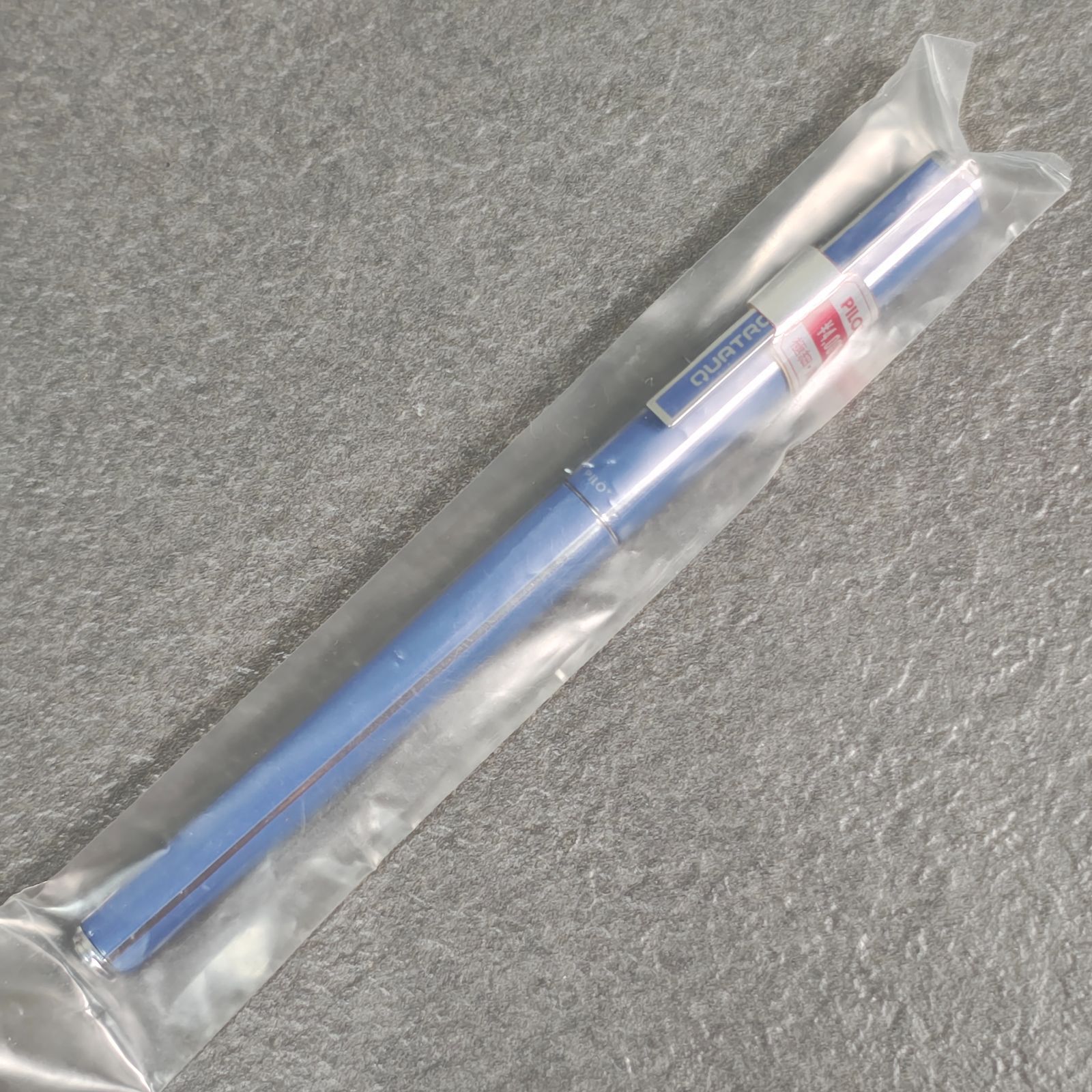 PILOT 絶版 quatro キャップ式 ボールペン パイロット 青 デッド