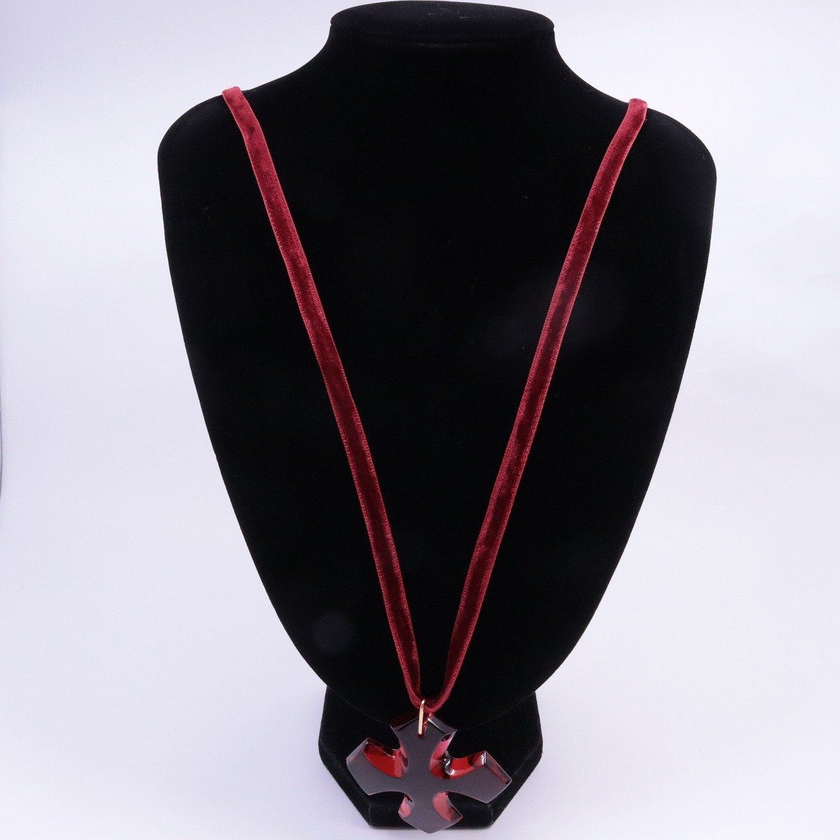 Baccarat バカラ オクシタンクロス ペンダント ネックレス Baccarat バカラ オクシタンクロス ペンダント ネックレス