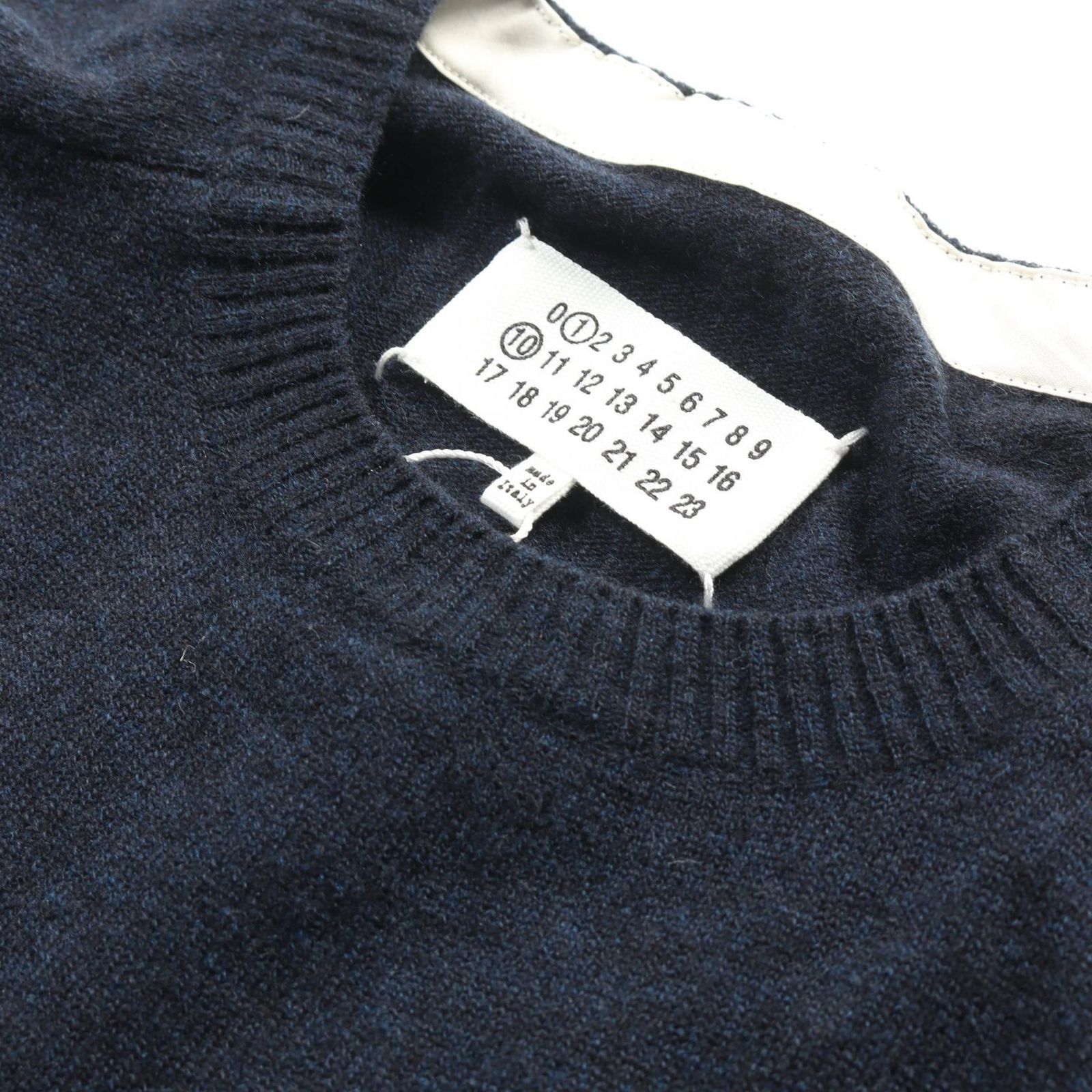 メゾンマルジェラ1 10 Maison Margiela 1 10 ニット S51HA1202 メゾンマルジェラ1 10 Maison Margiela 1 10 ニット S51HA1202