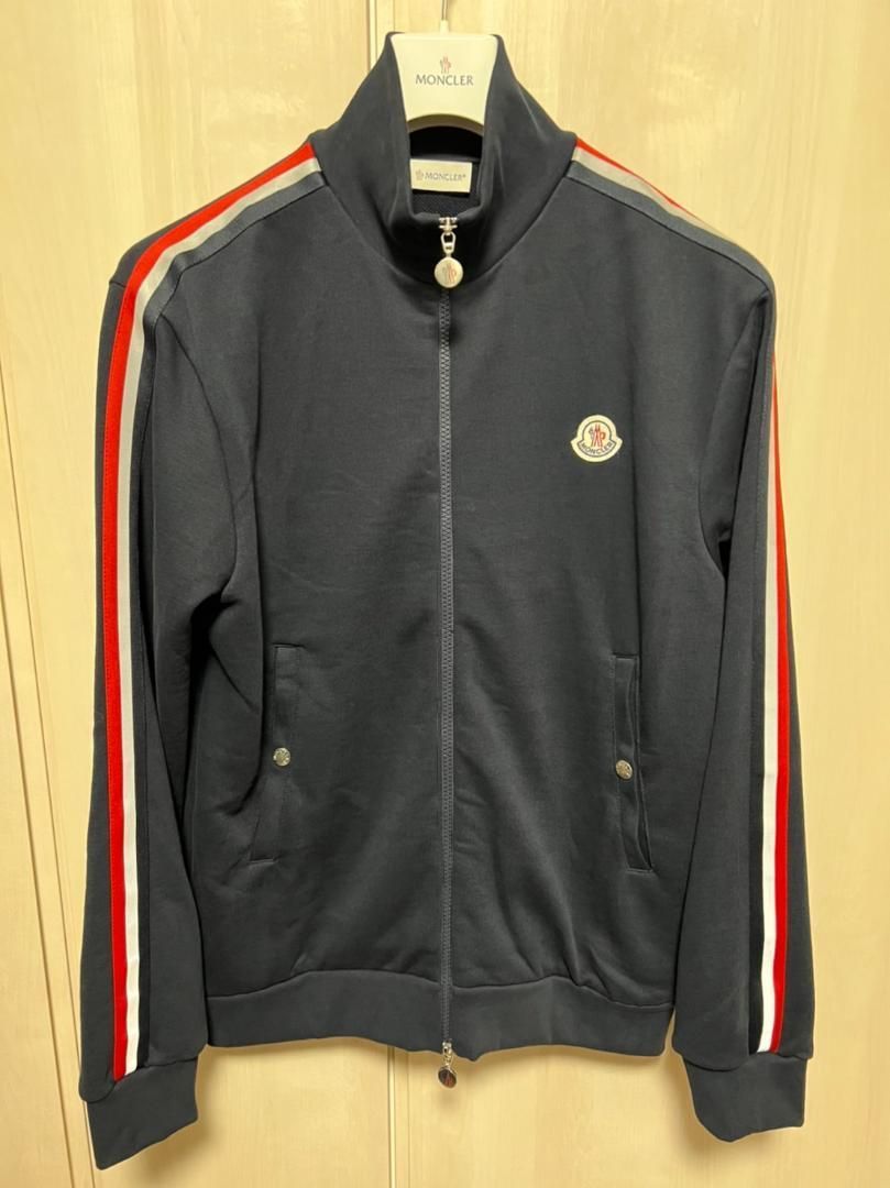 ☆新品未使用タグ付き☆MONCLER ストライプライン トラック