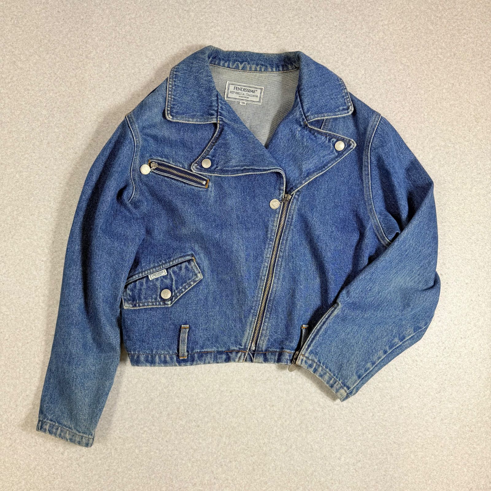レア 希少 FENDI ジャケット 【公式通販】