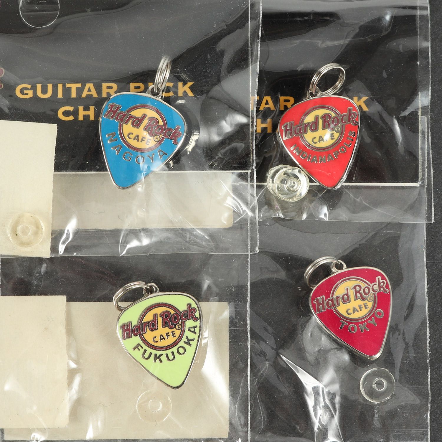 ハードロックカフェ Hard Rock CAFE ピック チャーム 8個 缶バッチ 2個 