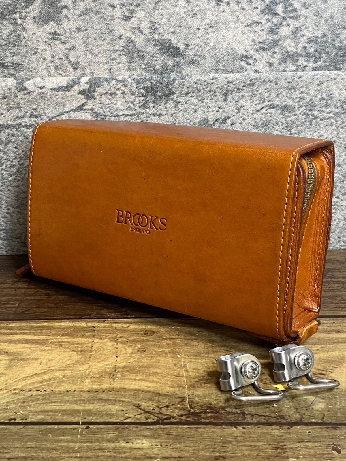 JI419 ブルックス BROOKS D-SHAPED SADDLE BAG