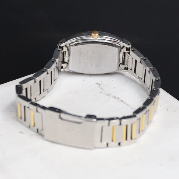 美品 エテ シルバー文字盤 QZ レディース腕時計 SEIKO】 QZ エクセリーヌ スクエア シルバー文字盤 レディース