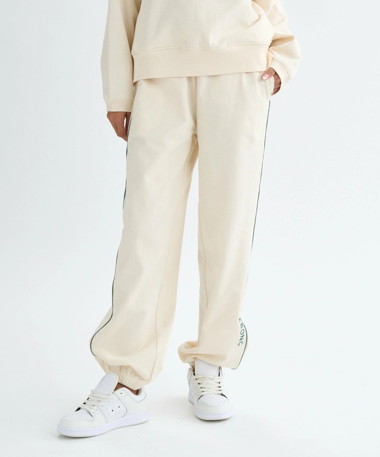 2025秋冬 BILLABONG ビラボン TRIPLE PALMS SWEAT セットアップボトムス WCP レディース BF014707