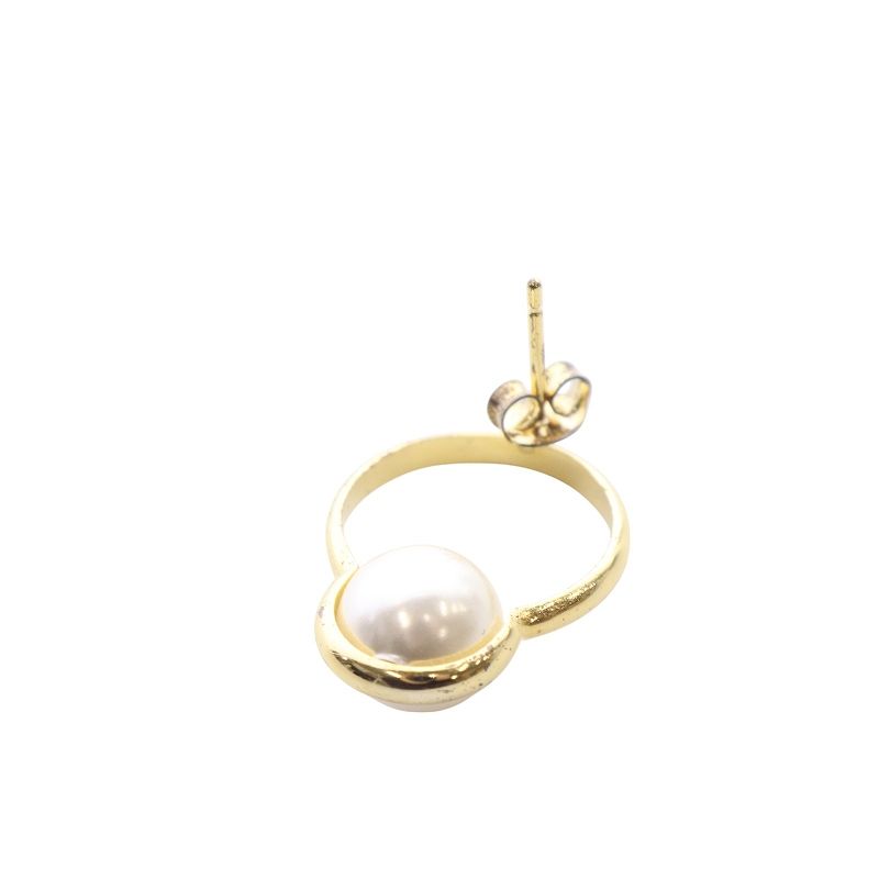 ピアス