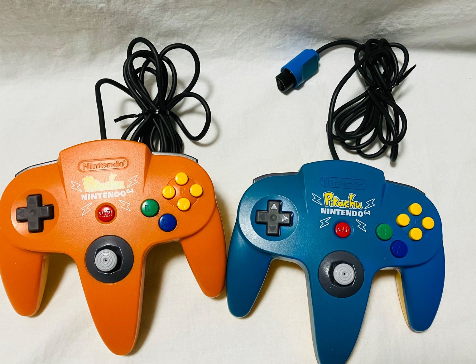 ニンテンドー６４ コントローラー ピカチュウモデル セット