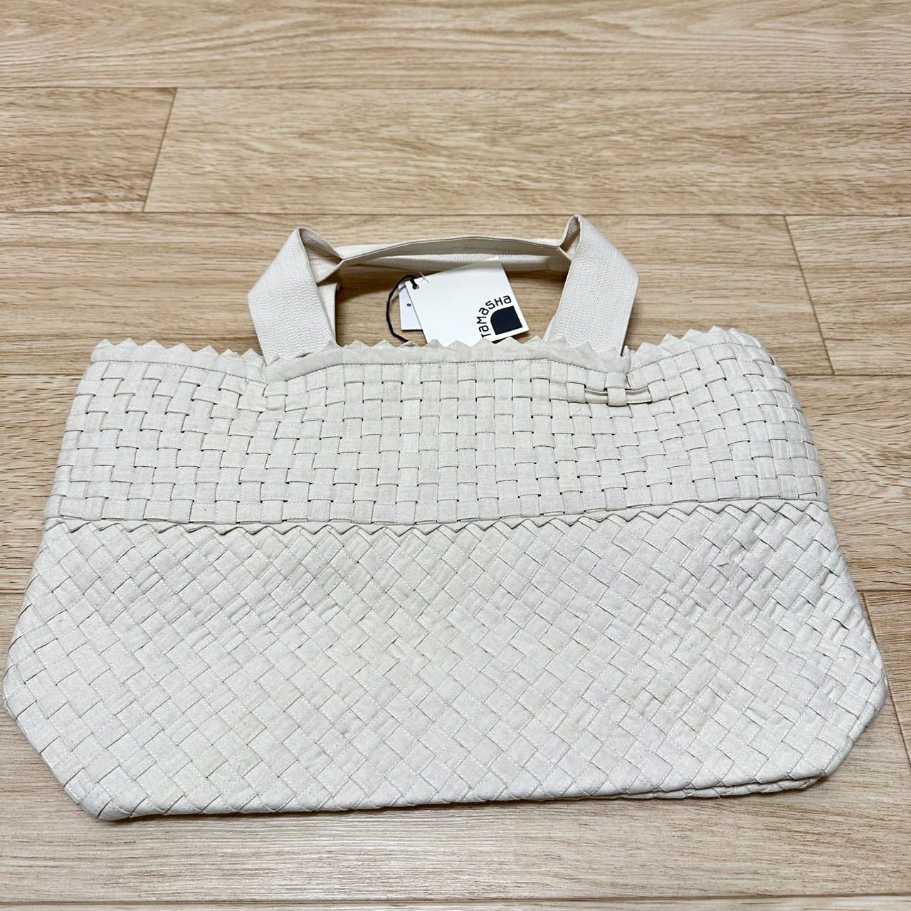 イッセイミヤケ　タマシャ　バック　難あり　 形的には使用感を感じない位の美品です TAMASHA タマシャ ISSEY MIYAKE イッセイミヤケ ハンドバック
