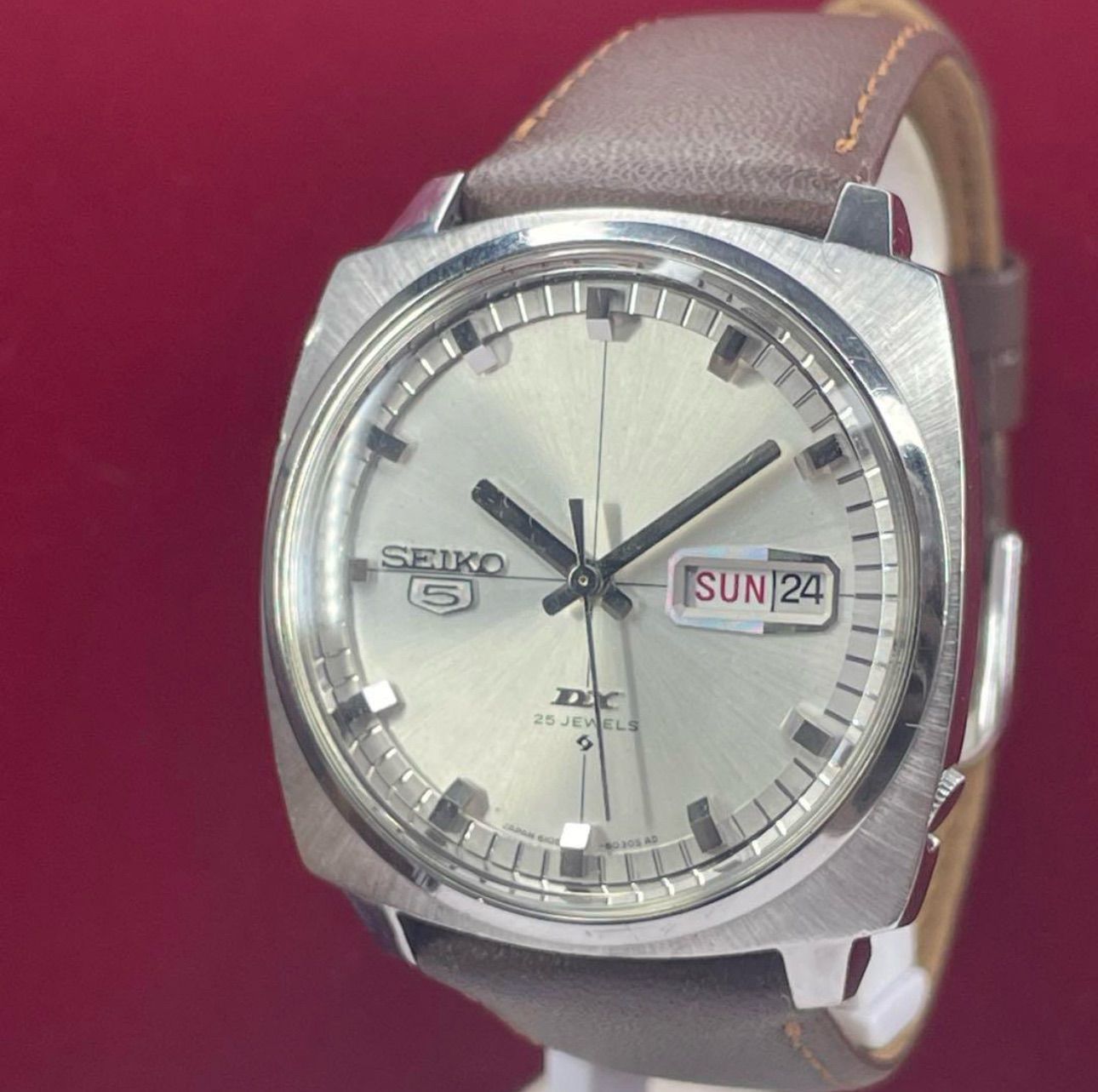 「OH済」SEIKO 5「新品風防」 「研磨」自動巻き 稼働良好 綺麗め OH済」SEIKO 5「新品風防」 「研磨」自動巻き 稼働良好 綺麗め