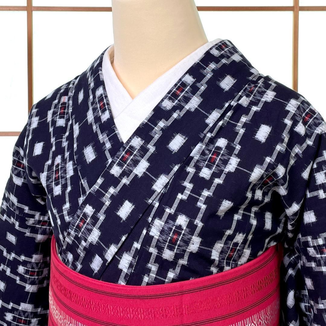 久留米絣 単衣着物 綿 幾何学柄 濃紺 ビンテージ着物 リユース品 A-2447