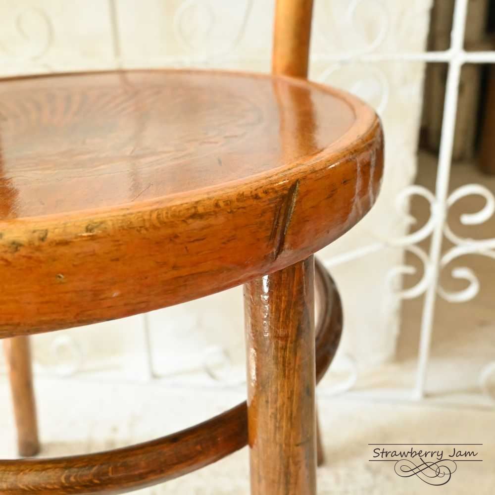 L3705-6-1 英国アンティーク ベントウッドチェア アンティークチェア 英国アンティークのおしゃれな椅子、アーム付きのベントウッドチェア(m