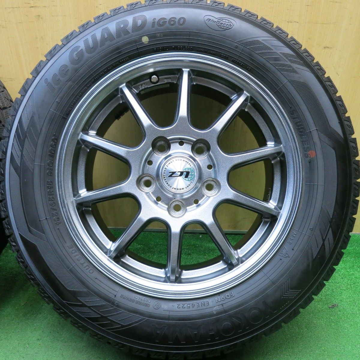 大幅値下げ】ヨコハマスタッドレスタイヤ 4本セット バリ溝 バリ溝