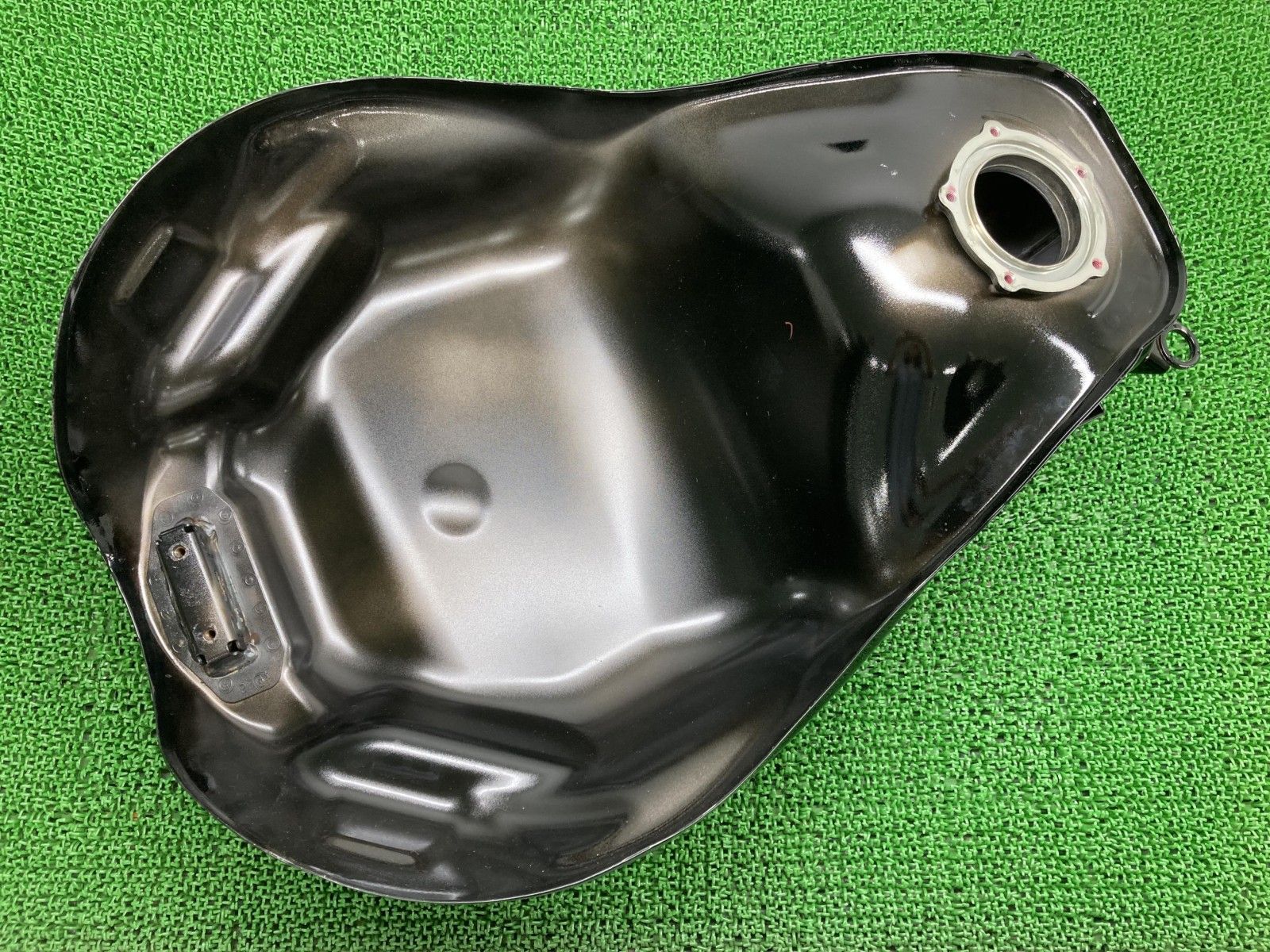 カワサキ　Z900RS 50th 純正タンクコンプ（フューエル） カワサキ Z900RS 50th 純正タンクコンプ（フューエル） 楽天市場