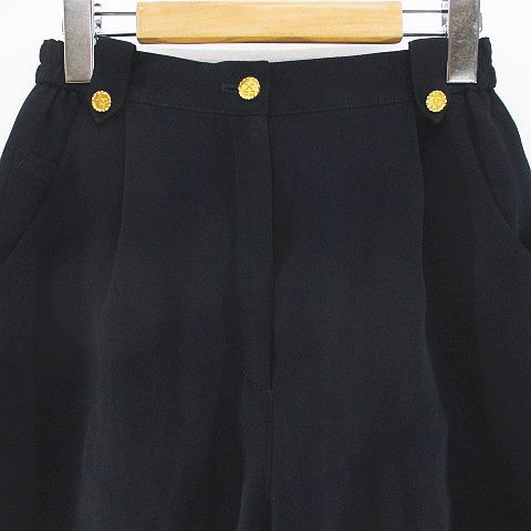 【美品】【一度使用】【レオナール】【日本製】キュロット　スポーツゴルフ76-98 美品】【一度使用】【レオナール】【日本製】キュロット