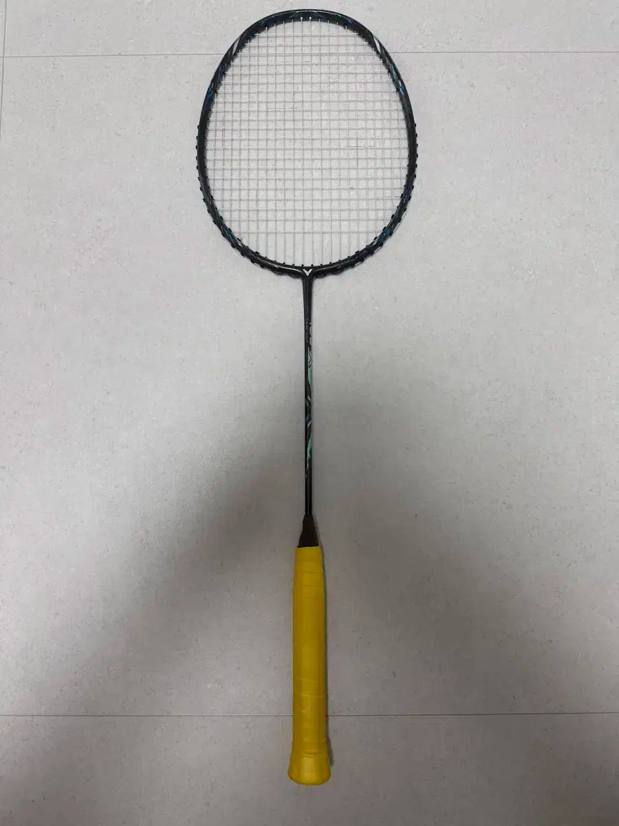 Kota スポーツ victor auraspeed 100x 4ug5 ビクターオーラスピード