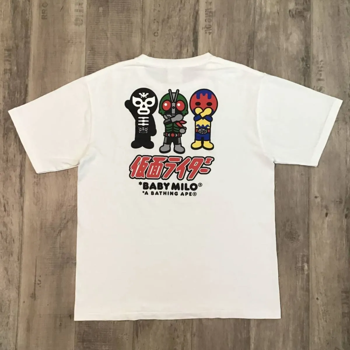 ☆蓄光☆ 仮面ライダー × マイロ Tシャツ Lサイズ a bathing ape BAPE