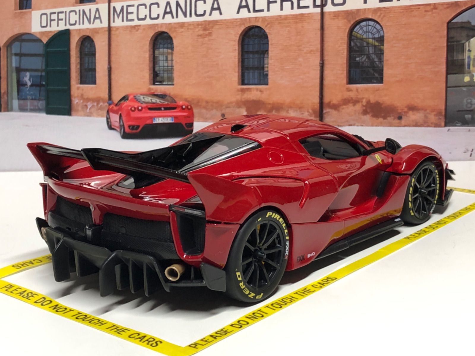 ブラーゴ フェラーリ FXX K EVO メタリックレッド Ferrari