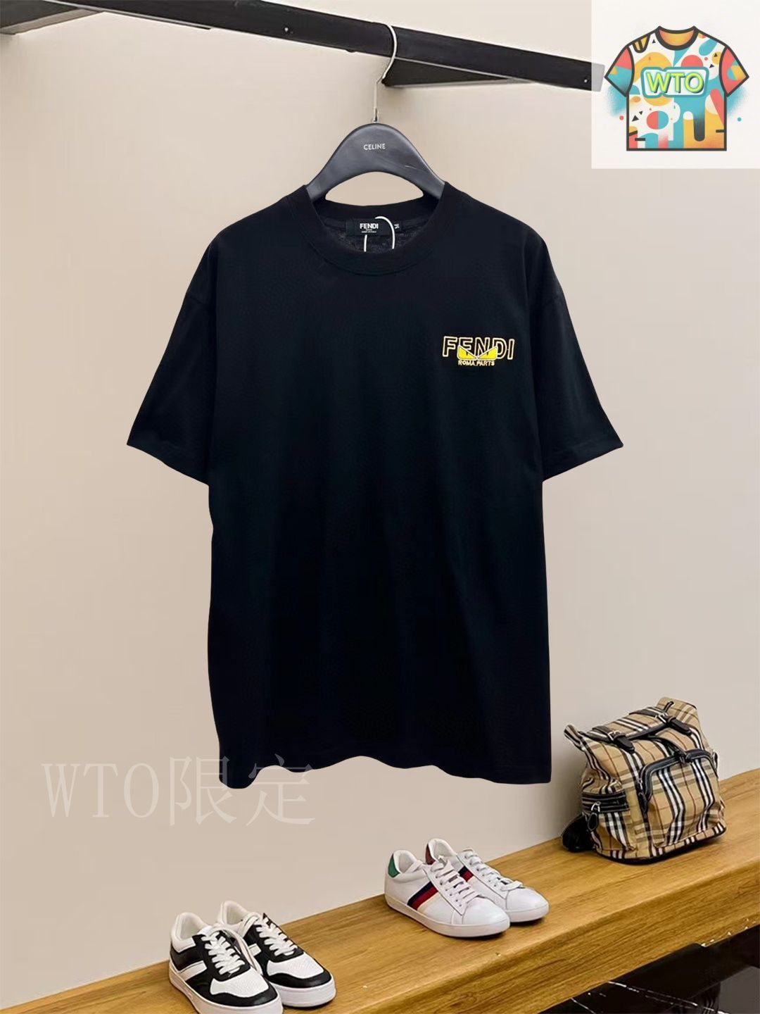 今日特価】FENDI 2025SS 重刺繍 LOGO ショートスリーブ-3 - メルカリ