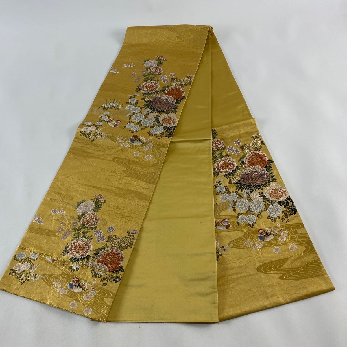 袋帯 美品 秀品 牡丹 鴛鴦 箔 金色 六通 正絹 【中古】 - メルカリ