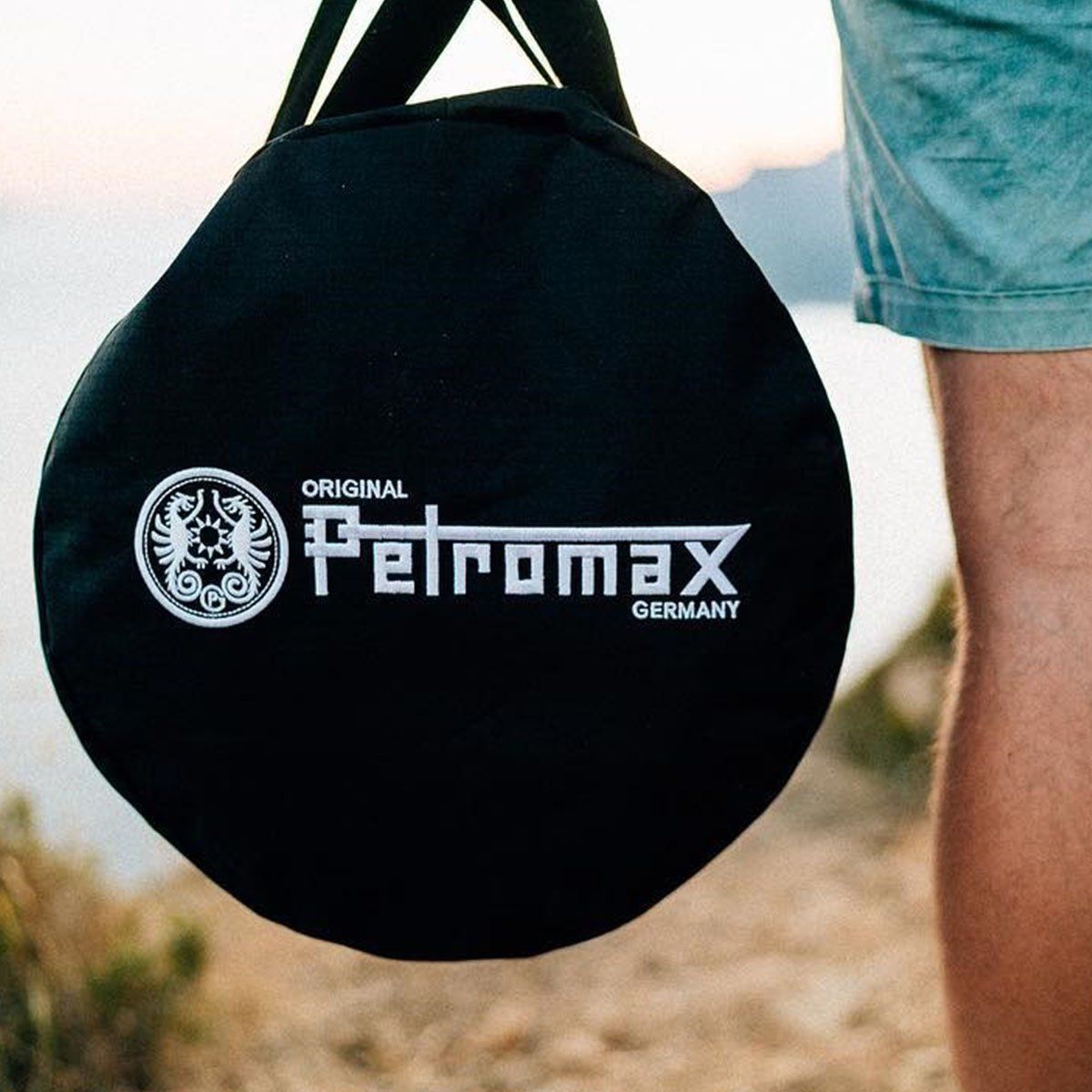 三吉雅、【魚と人】、希少な額装用画集より、新品額装付 106th