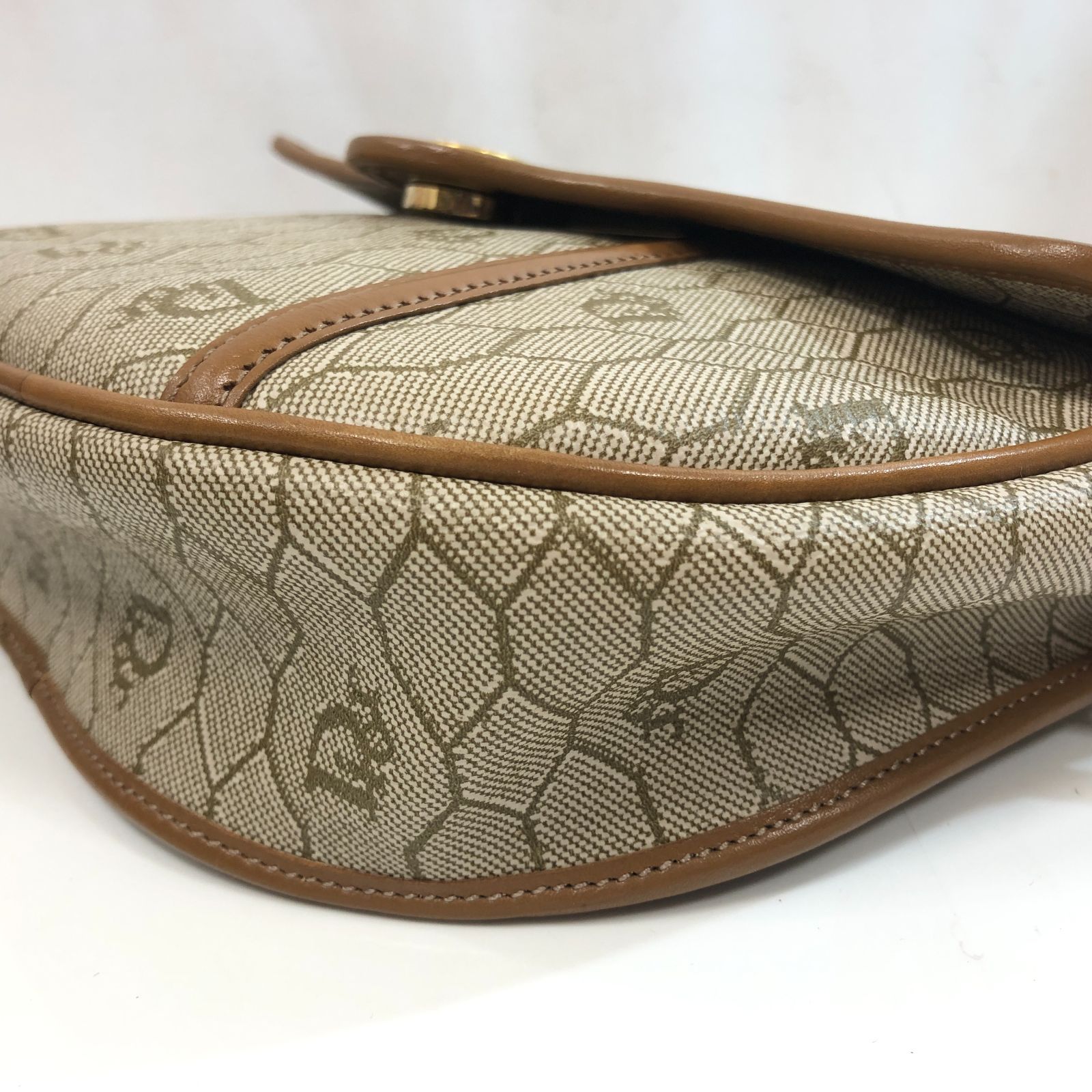 Christian Dior クリスチャン ディオール ショルダーバッグ ロゴ