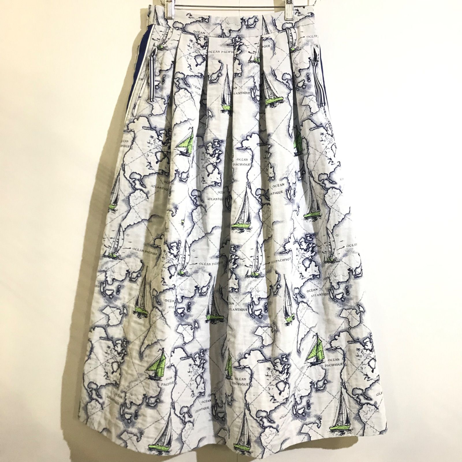 【未使用品】DAMA 地図柄ジャガードスカート 美品】DAMA collection ダーマコレクション 地図柄ジャガード