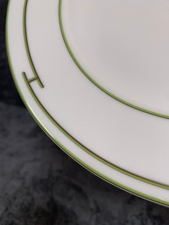 ☆ エルメス HERMES リズム プレート グリーン 22.5cm - メルカリ