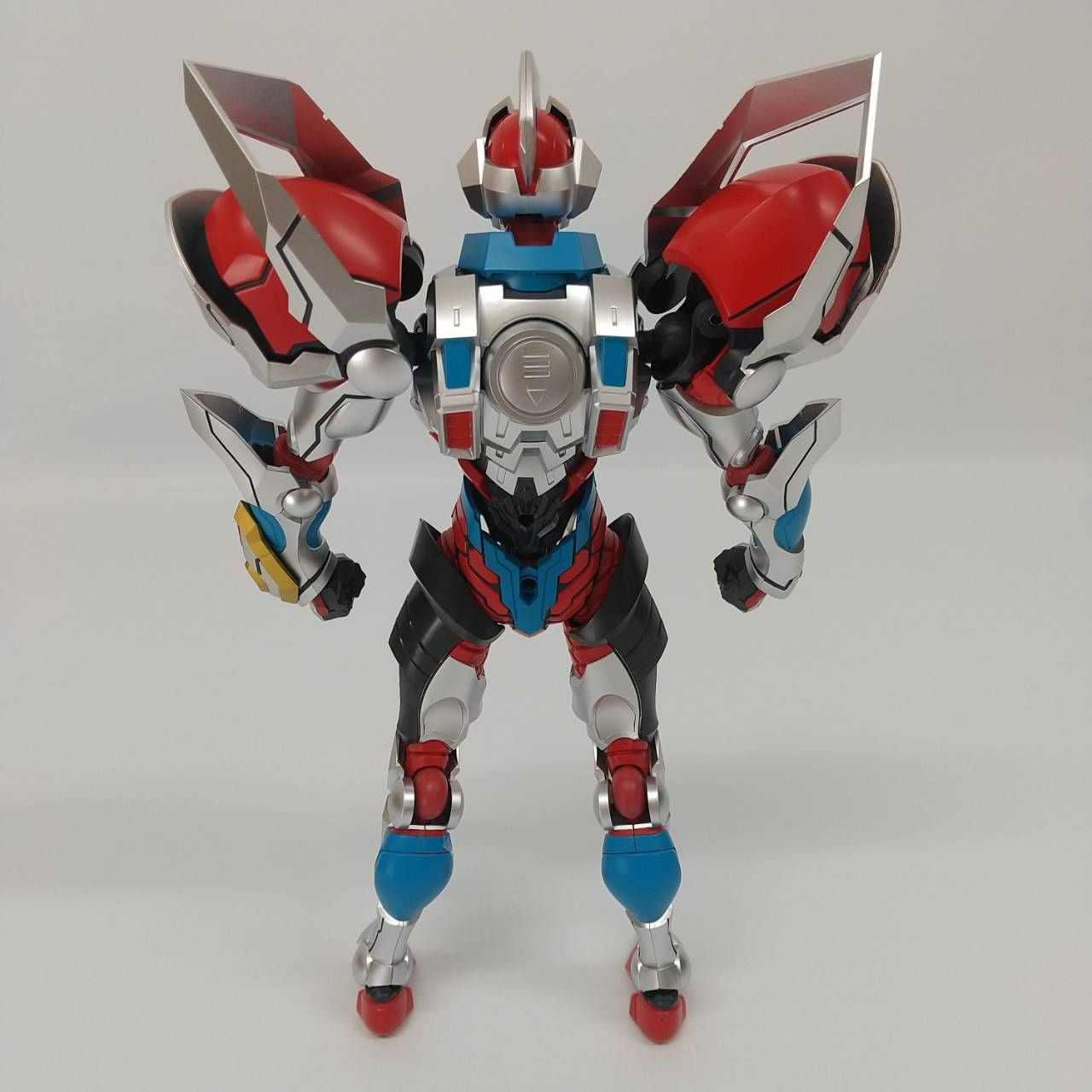 ギガンテックス グリッドマン プライマルファイター SSSS. GRIDMAN 
