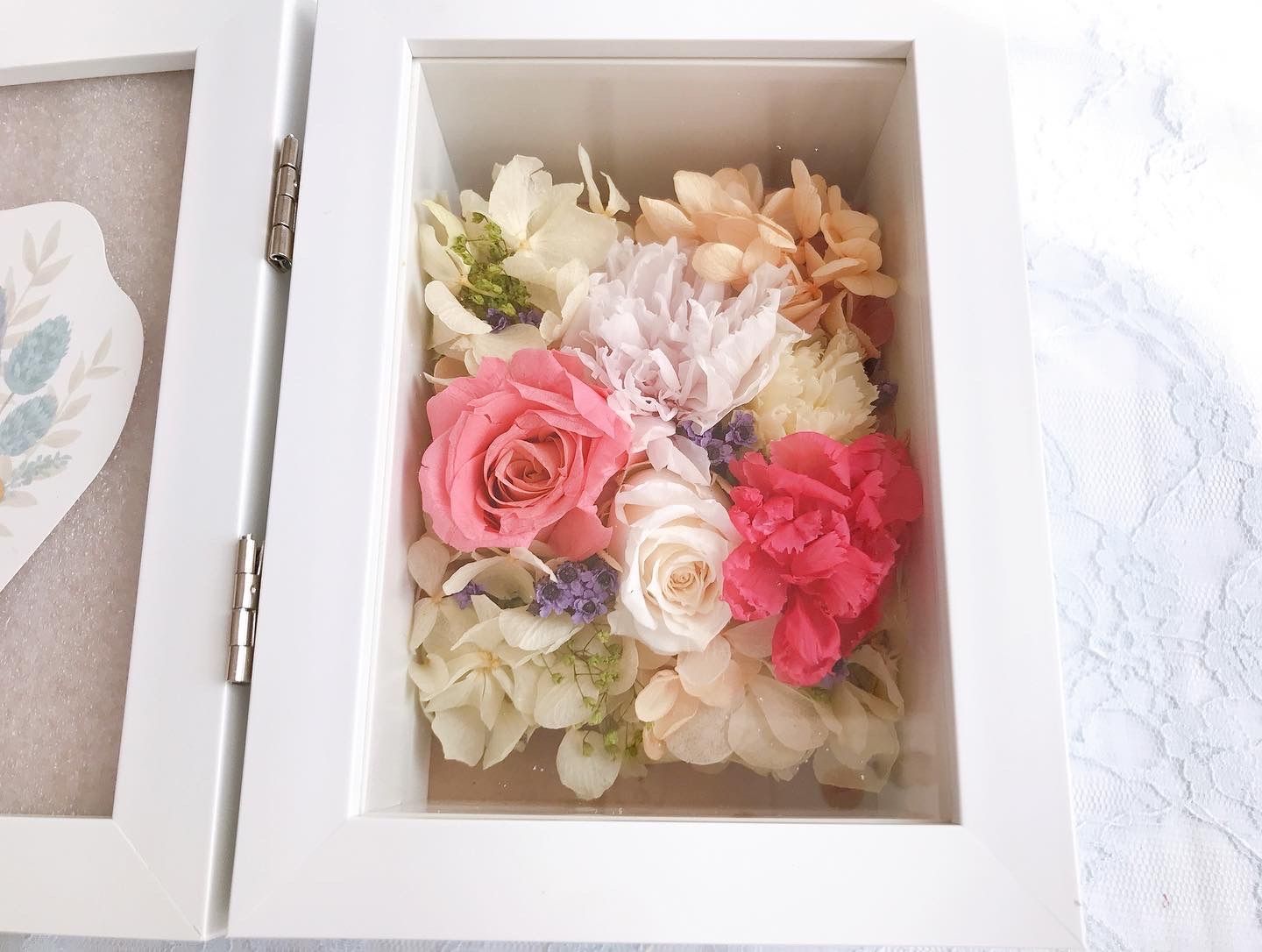 ︎受注制作u0026送料込み︎メインのお花が5種類選べるフォトフレーム