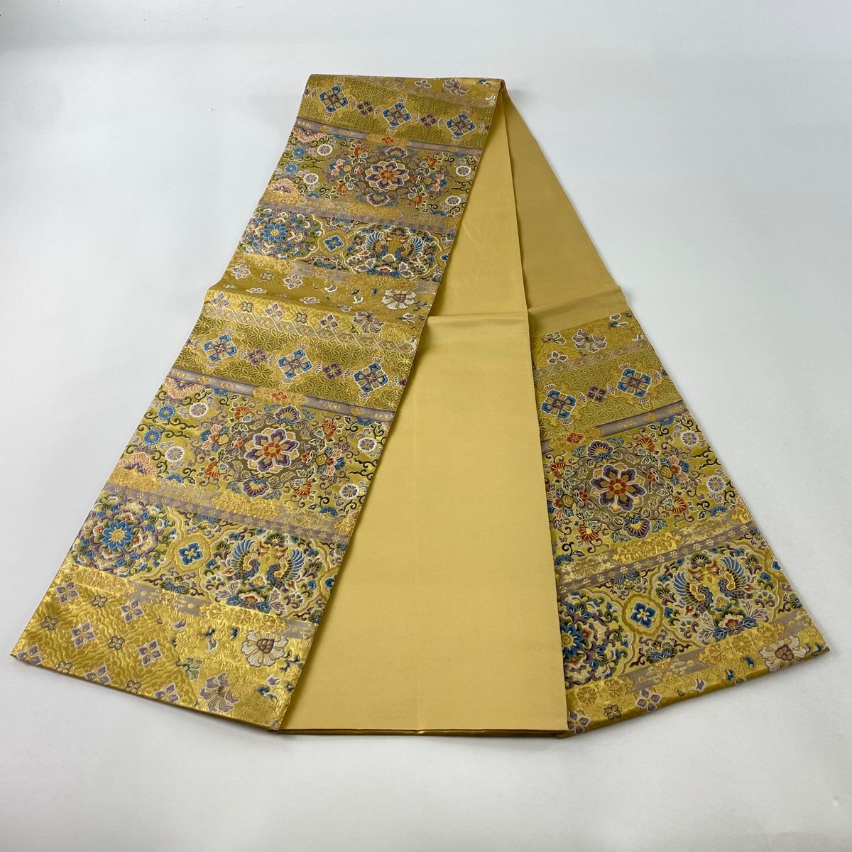 袋帯 美品 秀品 華文 向鳥 箔 金糸 金色 六通 正絹 【中古