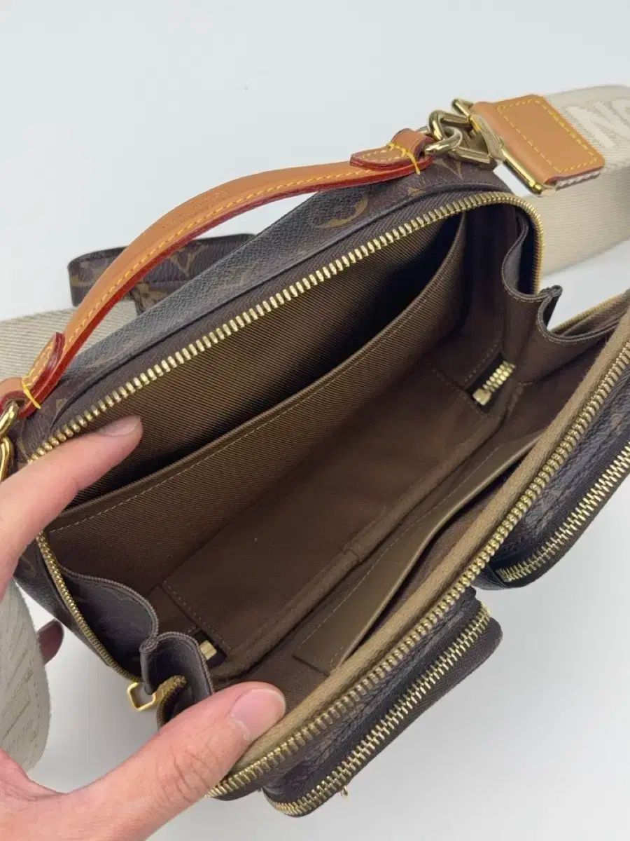 Vuitton ルイヴィトン