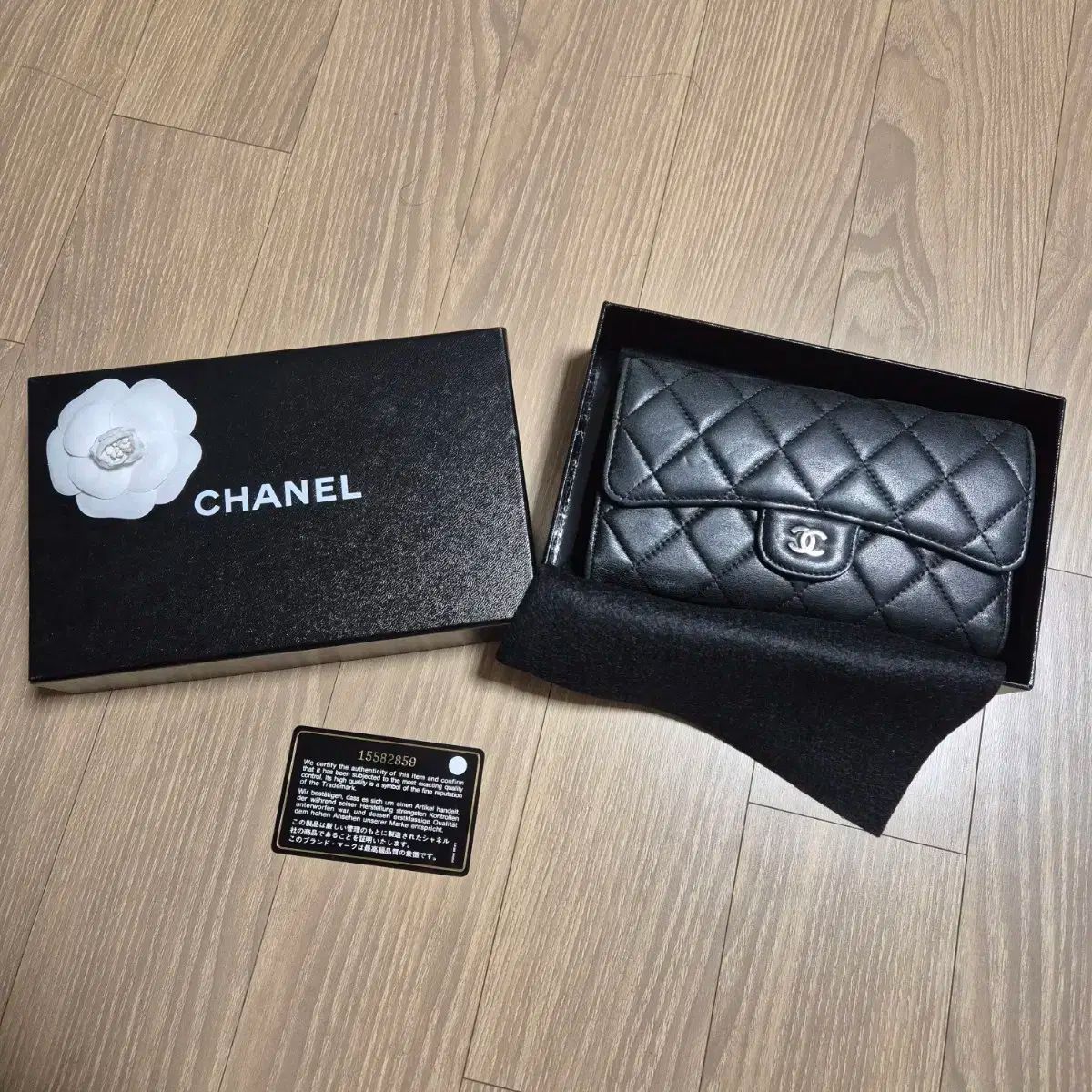 あ*ら様 な*ろ様 CHANEL ブラック キルティング 財布【クラシックフラッ あ*ら様 な*ろ様 CHANEL ブラック キルティング 財布