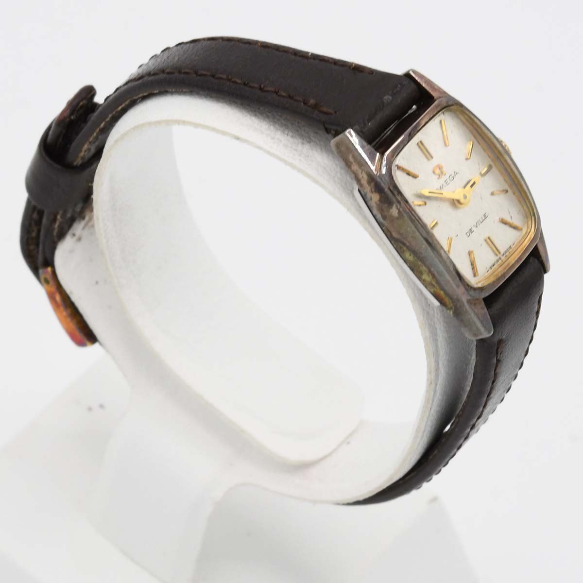 手巻き シルバー色文字盤