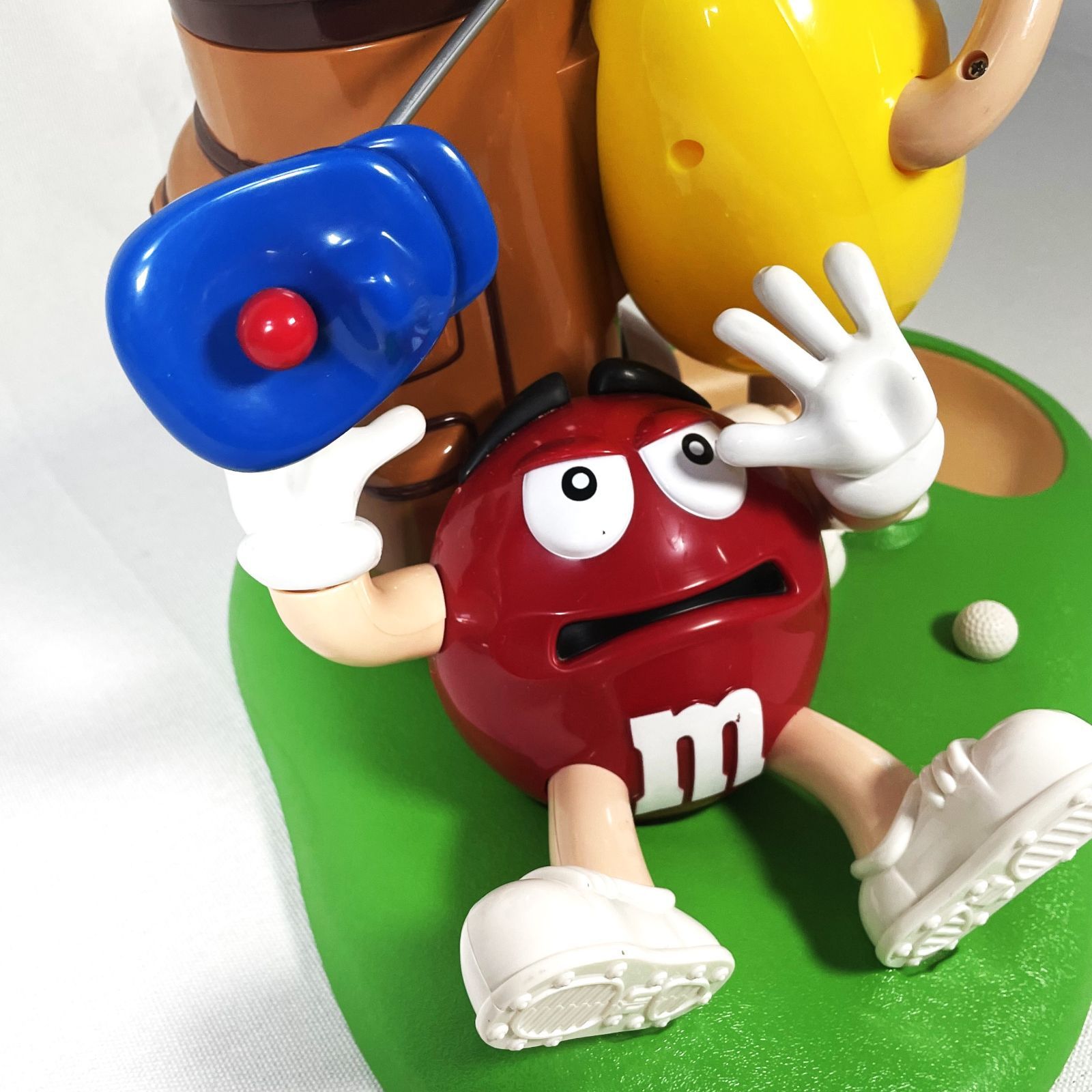M&M’s ディスペンサー　ゴルフ M&M Christmas Mulligan-Ville Golf Candy Dispenser