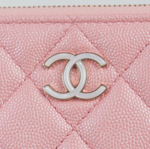 純正保護袋付、新品・未使用】Chanel シャネル クラッチバッグ - tp.co.th