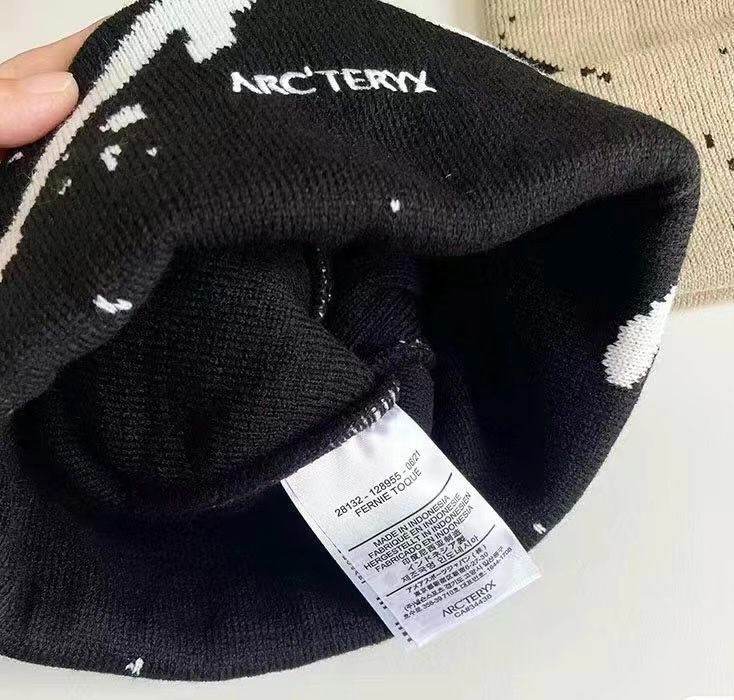 Arc'teryx Bird Head Toque アークテリクス ビーニー 　ニット帽子　ブラック