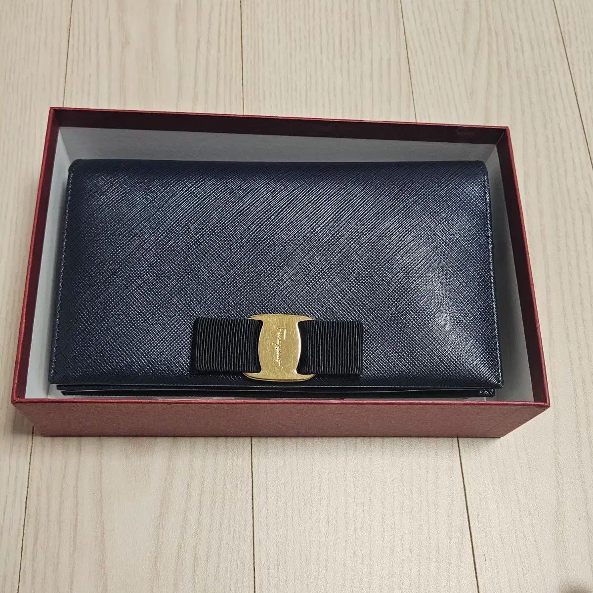 財布