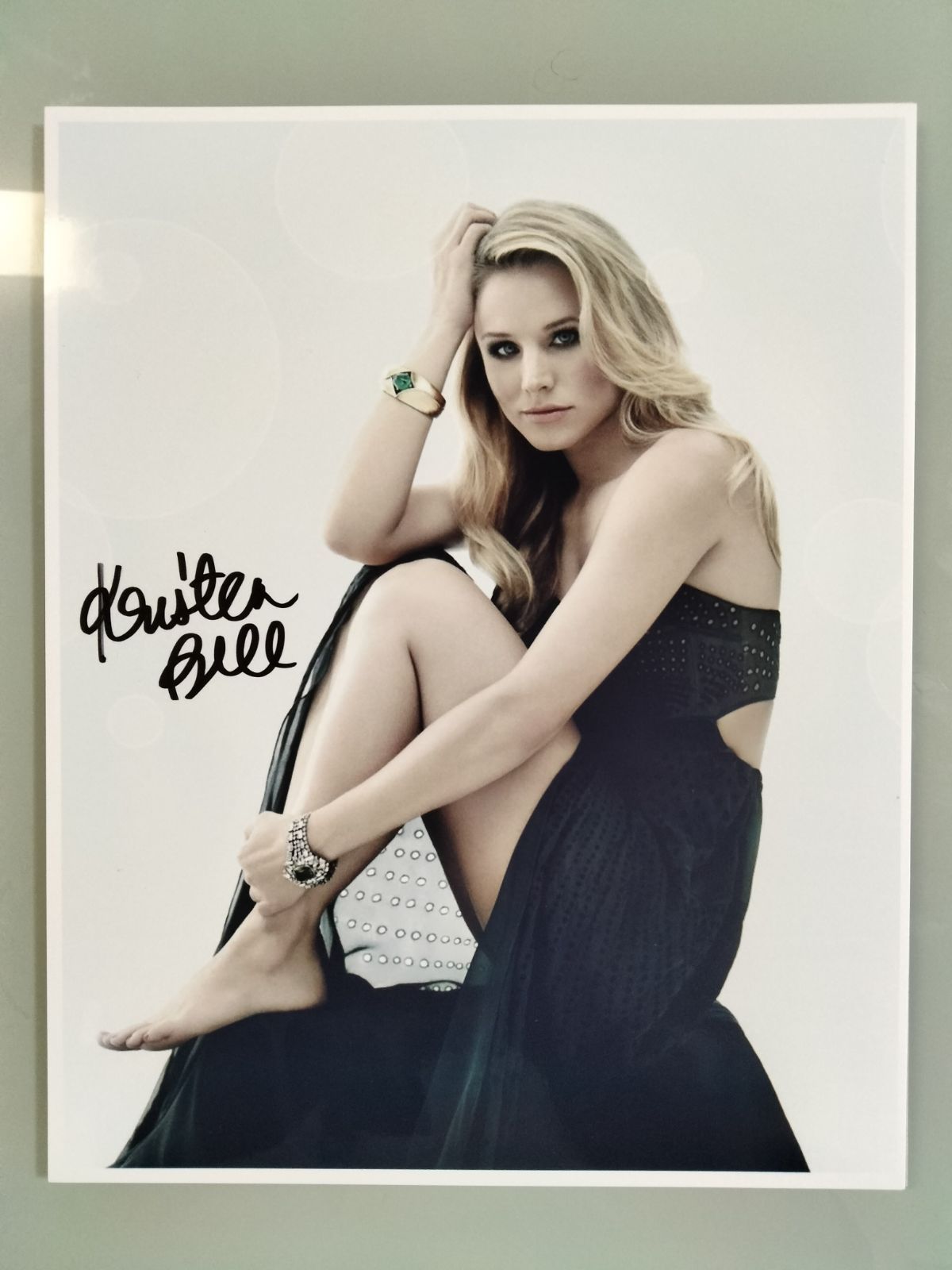クリスティン・ベル直筆サイン入り超大型写真…Kristen Bell…ゴシップガール - メルカリ