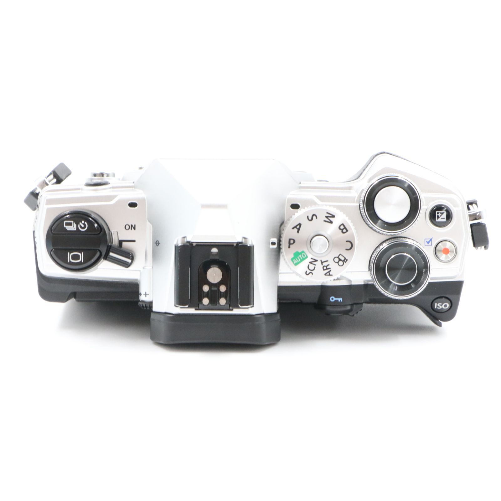 【極上品】OLYMPUS オリンパス OM-5 Silver